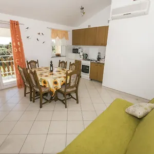 Ana Apartment Pula
