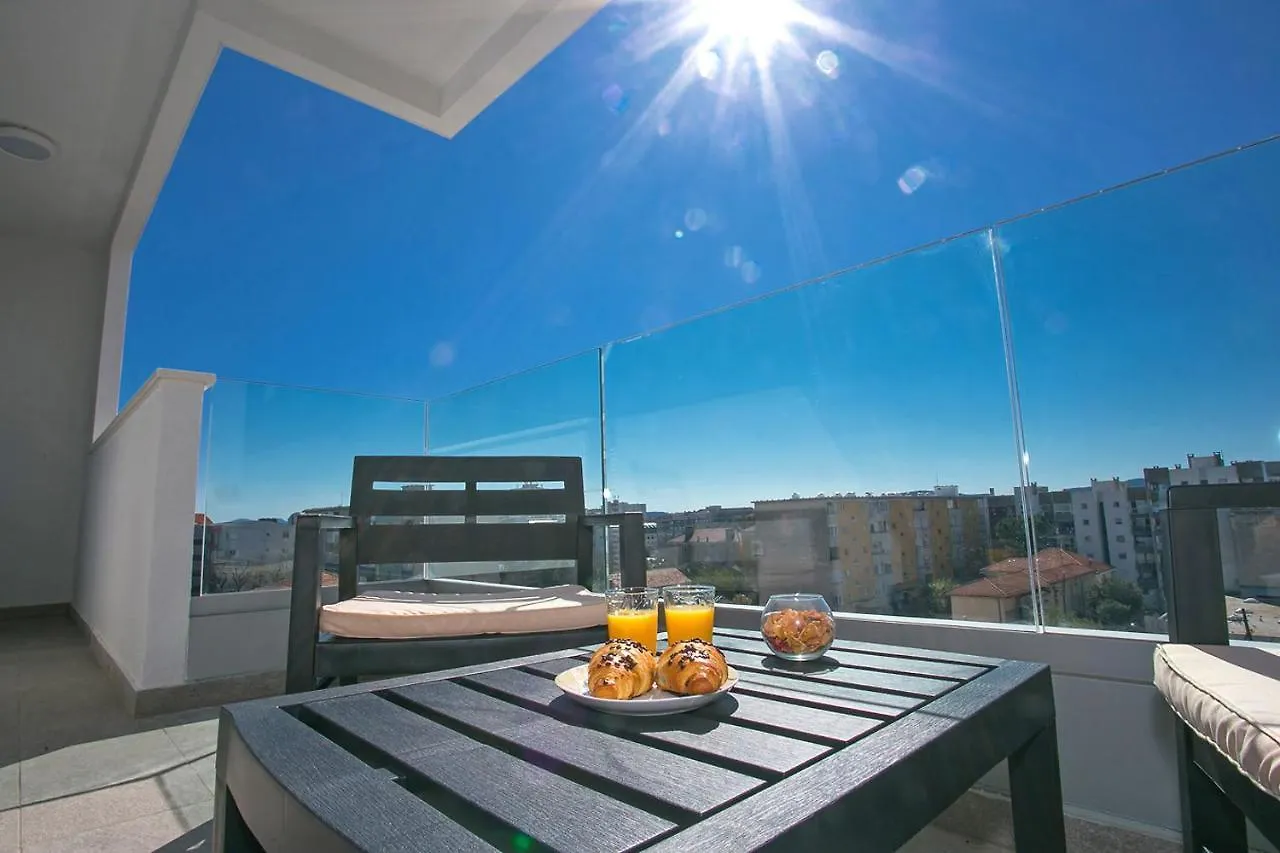 Apartment Sweet Daisy With Parking Zadar